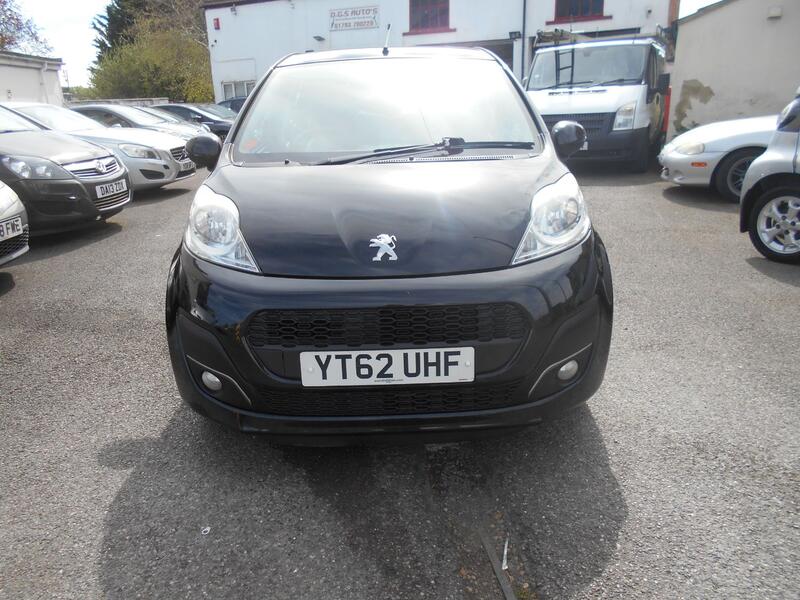PEUGEOT 107